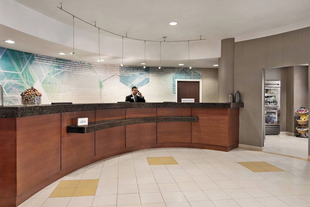 SpringHill Suites Dulles Airport 2