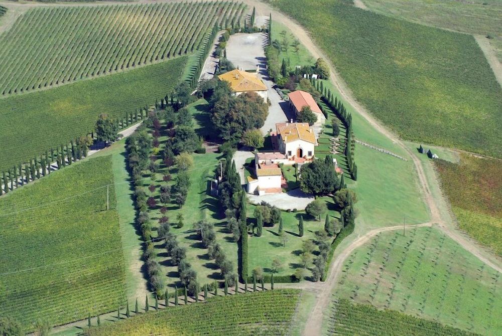 Casale di Valle Dimora Storica 1