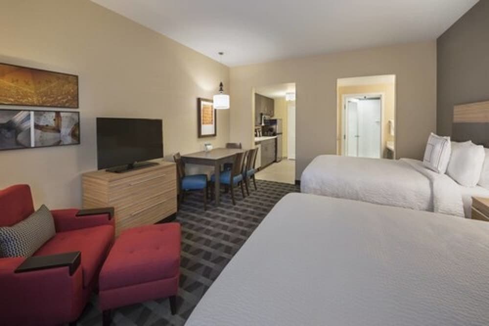 TownePlace Suites by Marriott Ottawa Kanata 2