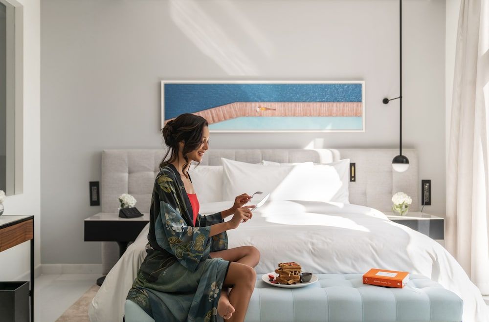 Vignette Collection TH8 PALM DUBAI BEACH RESORT by IHG 2