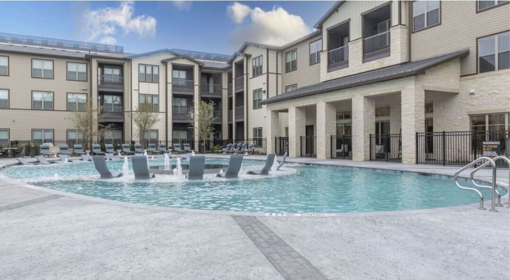 Fairview Apartments by Landing 1