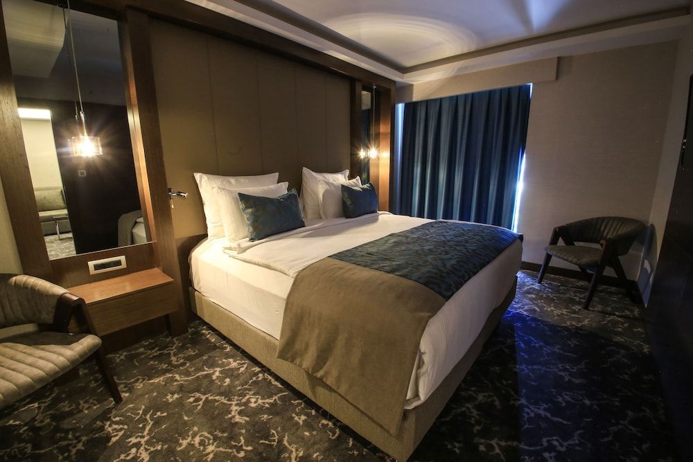 AYMİRA HOTEL & SPA 1