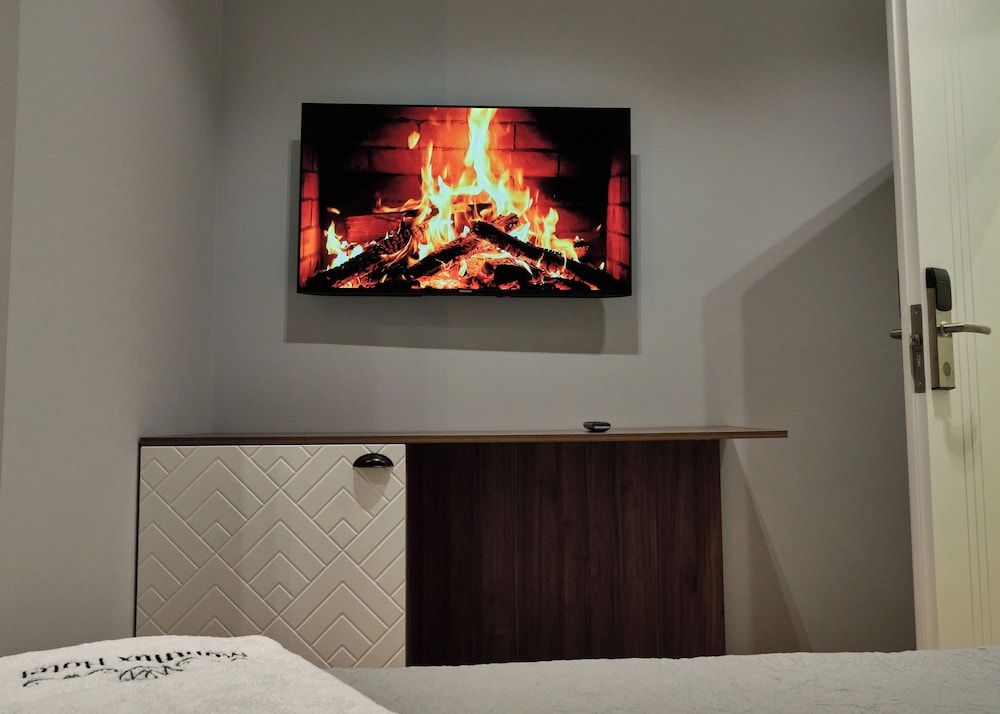 Montflux Hotel 2