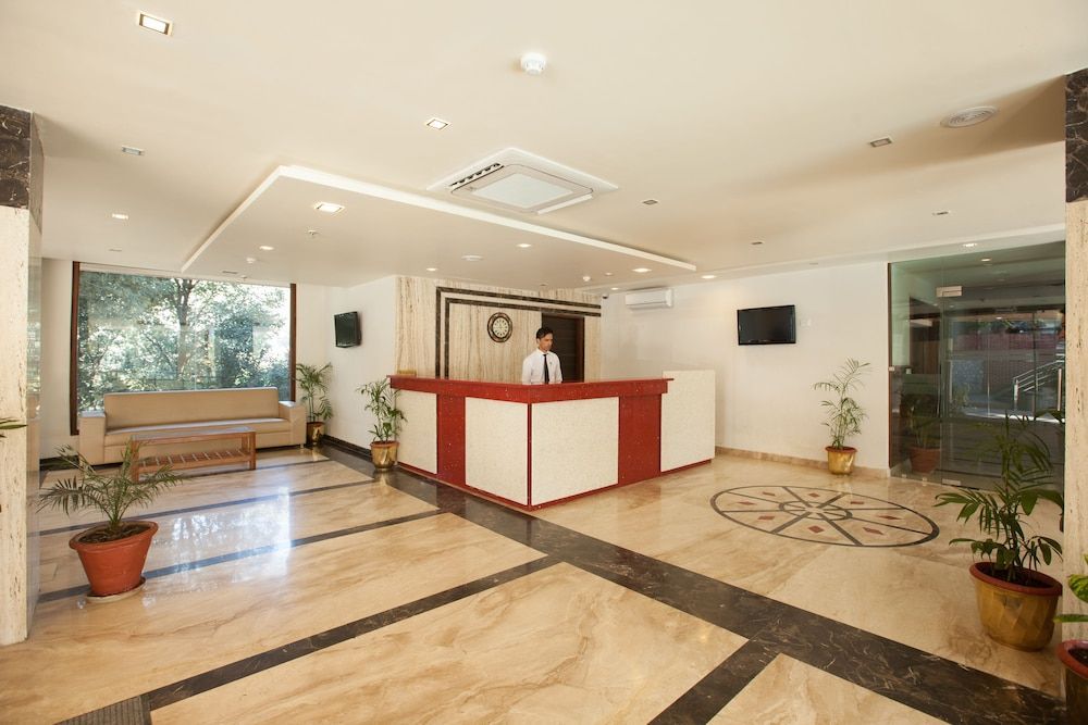 Sea Hawk - Luxury Hill Resort 4 mins from Bhimtal Lake 2
