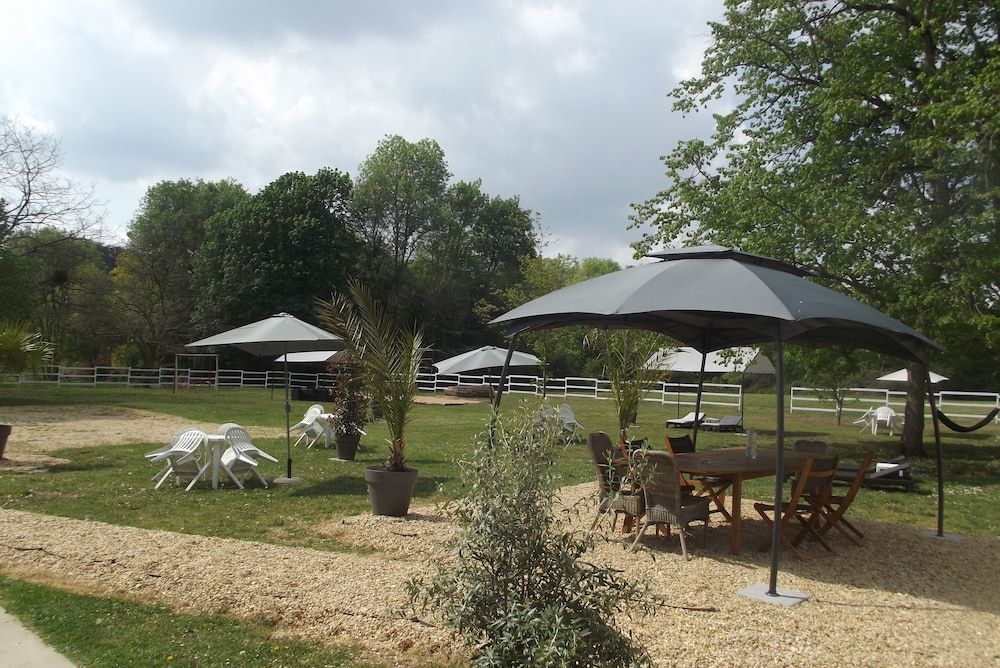 Le Domaine de JAUGY 1
