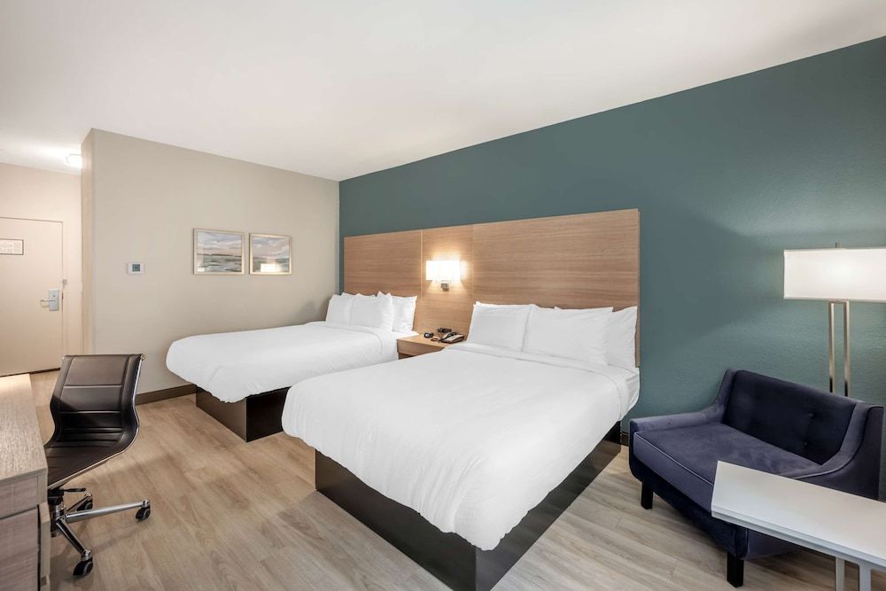 Best Western River Cities 1