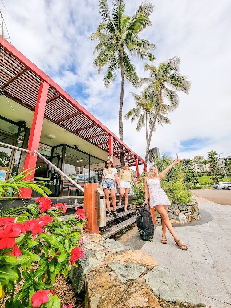 Nomads Airlie Beach 1