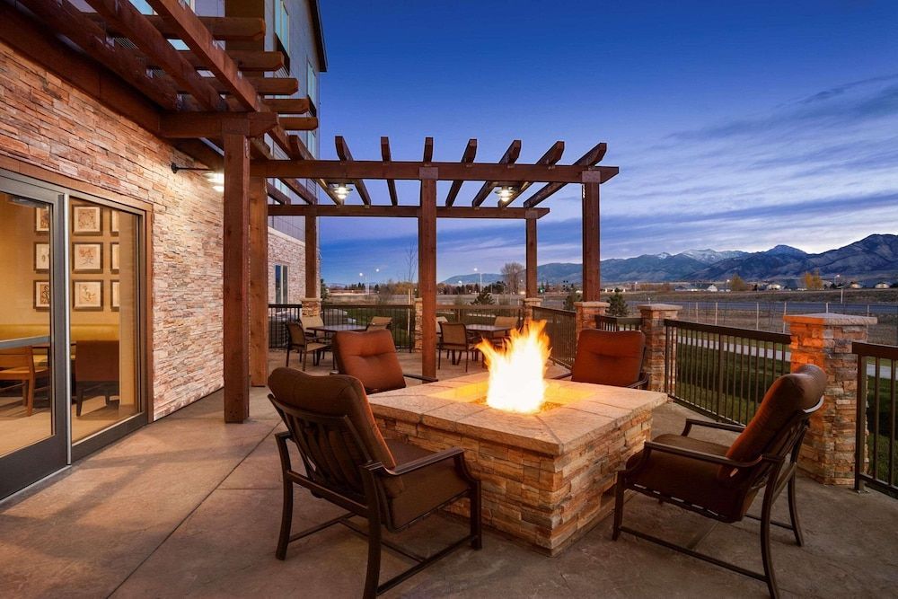 Country Inn & Suites by Radisson, Bozeman, MT 1