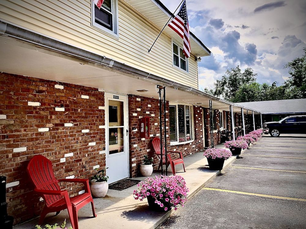 Rolling Hills Motel 1