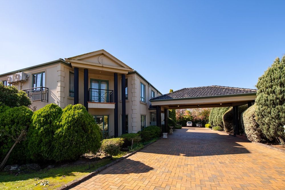 Gateway on Monash 1