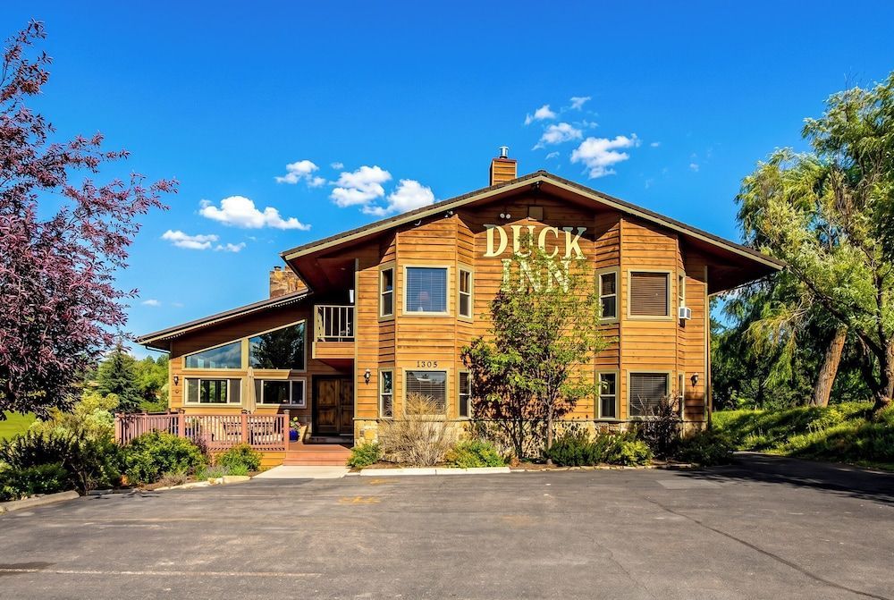 Duck Inn Lodge 1