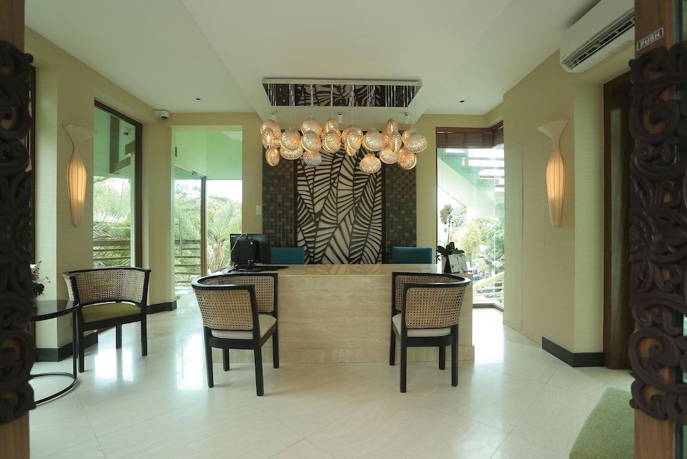 Acuatico Beach Resort & Hotel Inc. 2