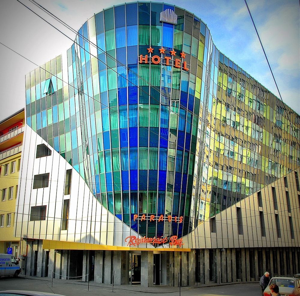Hotel Paradis 1