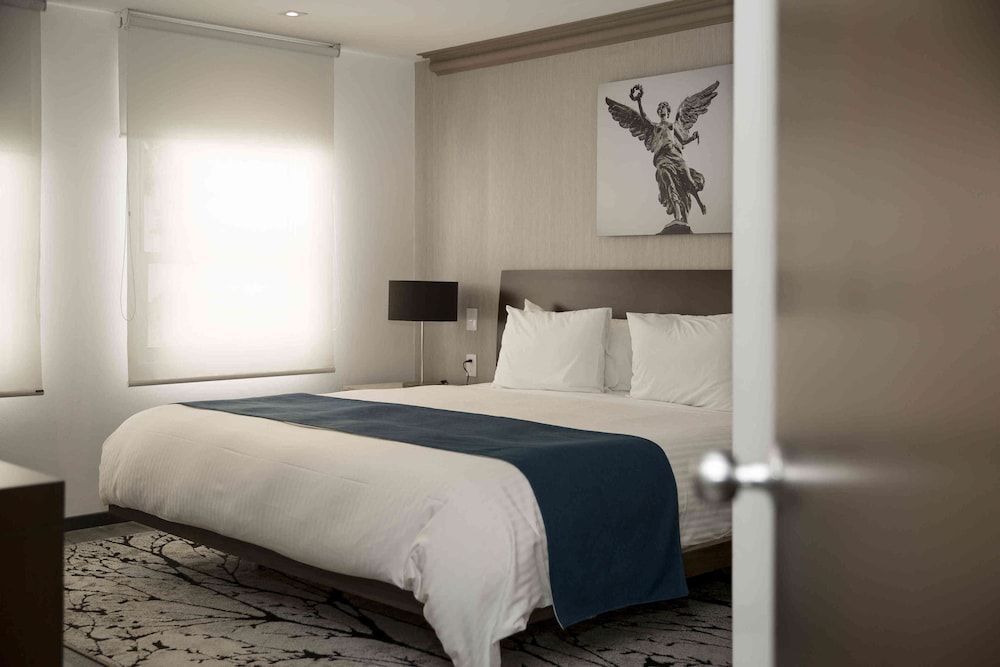 Suites Obelisk 1