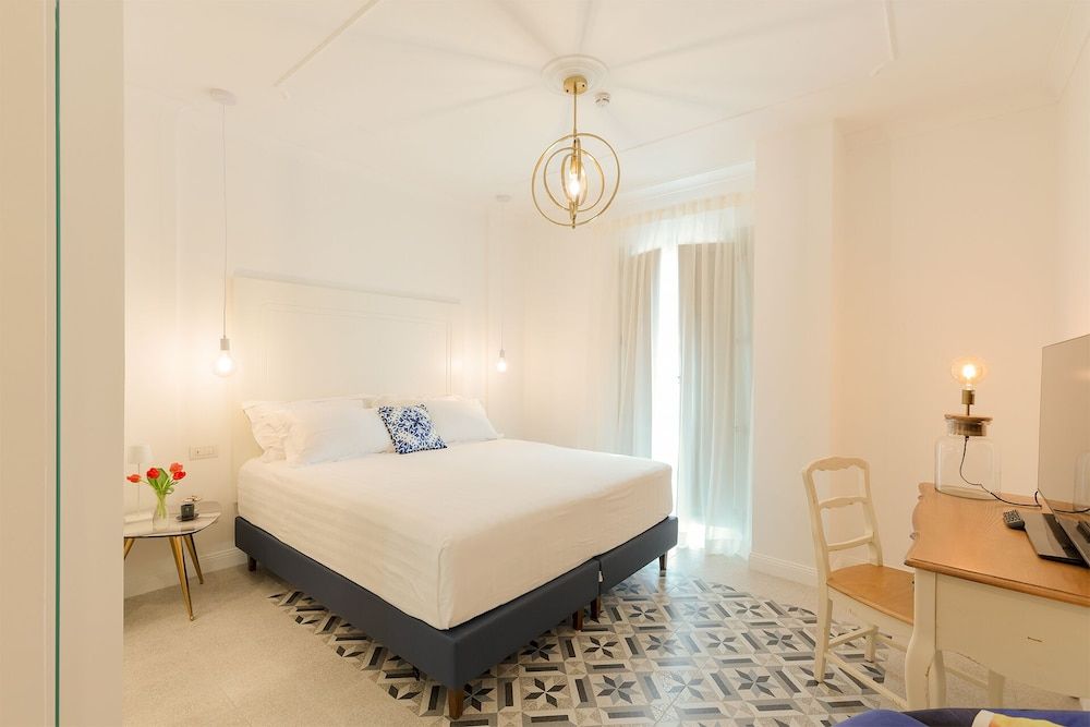 CasAunoE Boutique Hotel 2