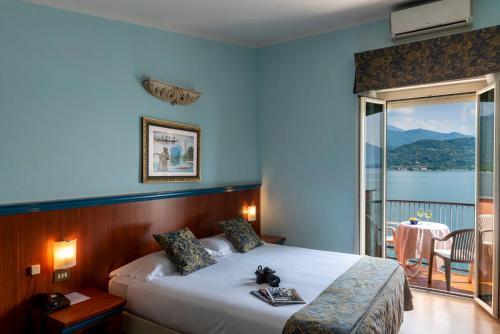 Hotel Carillon 2
