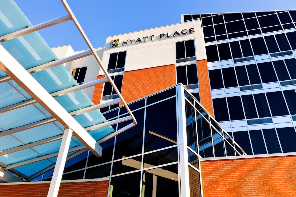 Hyatt Place Garden City 1