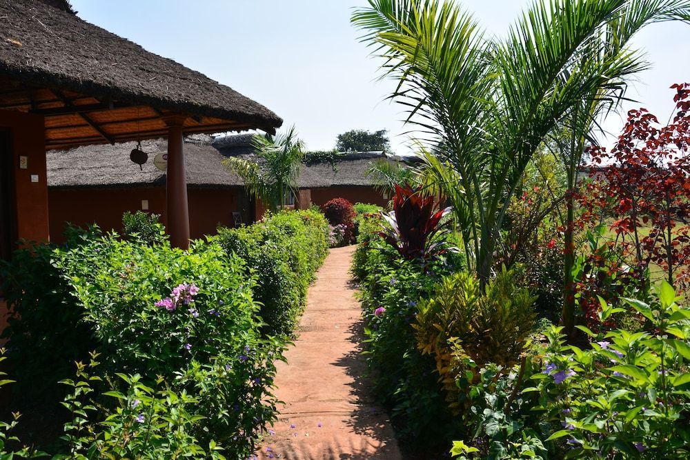 Red Earth Kabini 1