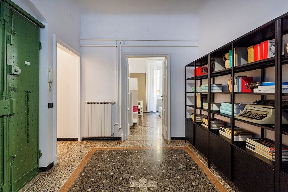 The Designer's Flat by Wonderful Italy 2