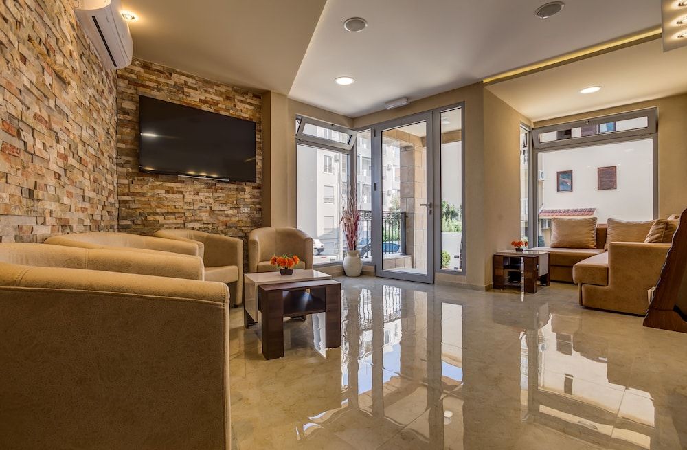 Al Mare apartments Budva 2