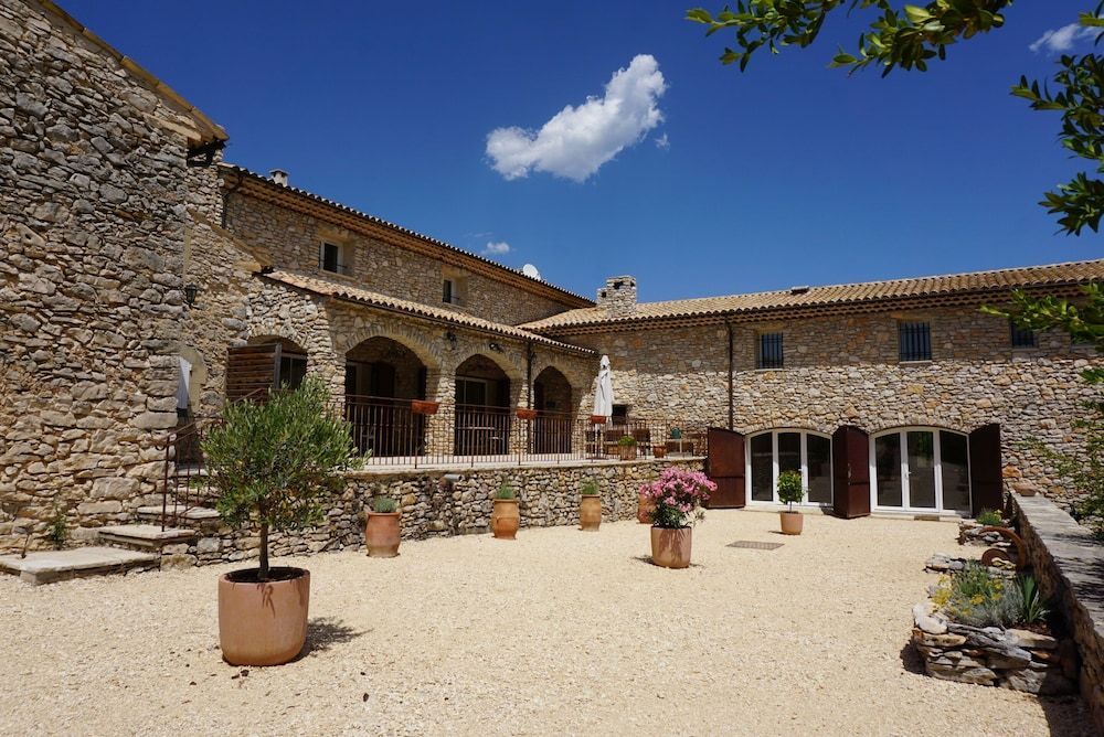 La Buisse 1