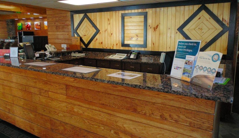 Quality Inn Creekside - Downtown Gatlinburg 2