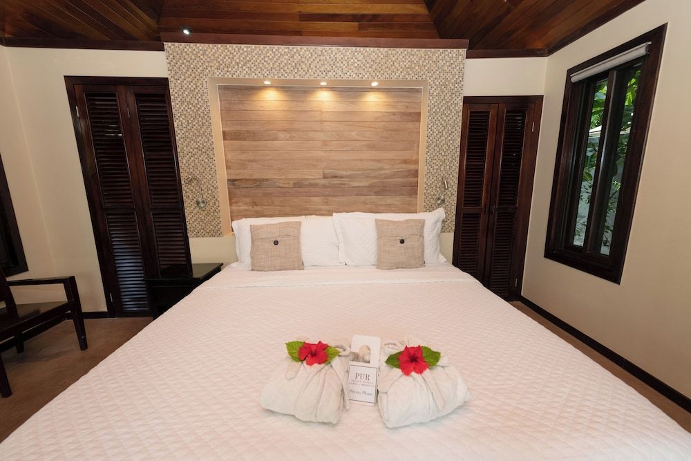 PUR Boutique Cabanas, Adults Only 1