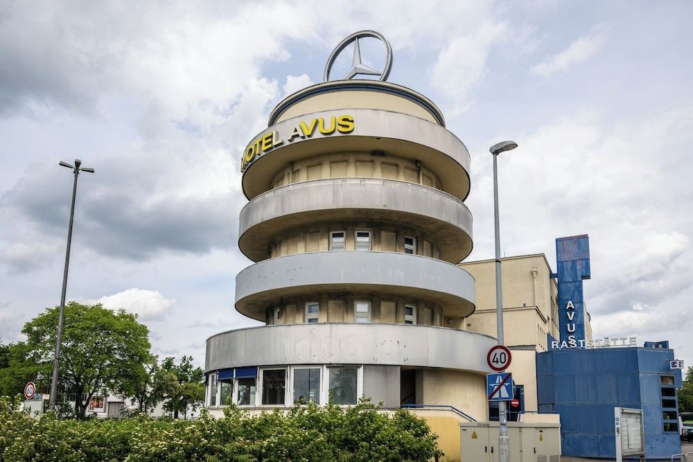 Hotel und Rasthof AVUS 1