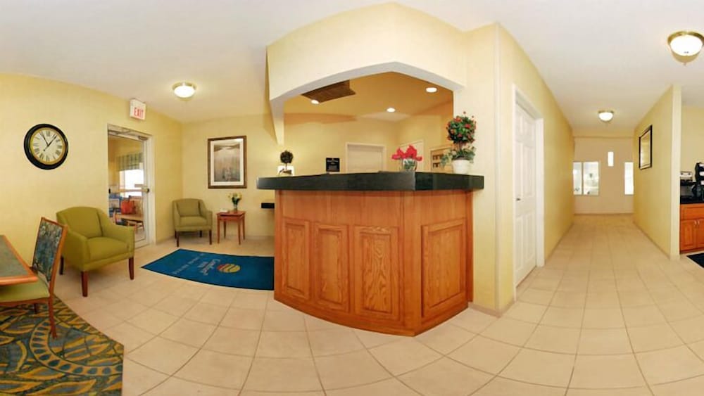 Quality Inn Dayton North - Vandalia 2