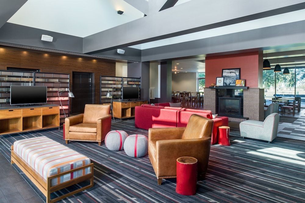 Four Points by Sheraton at Phoenix Mesa Gateway Airport 1