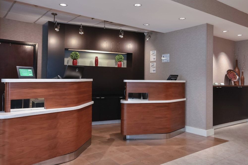 Courtyard by Marriott Charlotte Lake Norman 2