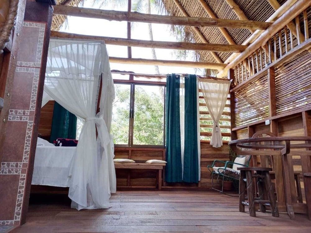 Iguanitas Lodge 2