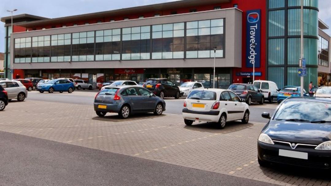 Travelodge Llanelli Central 1