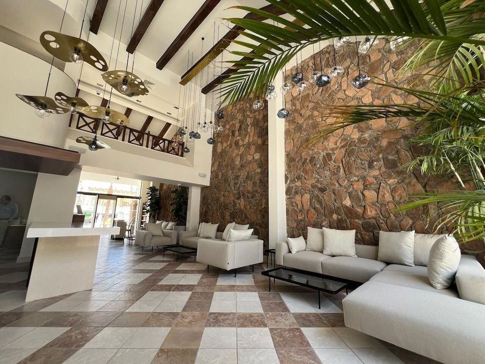 Camel Dive Club & Boutique Hotel 2
