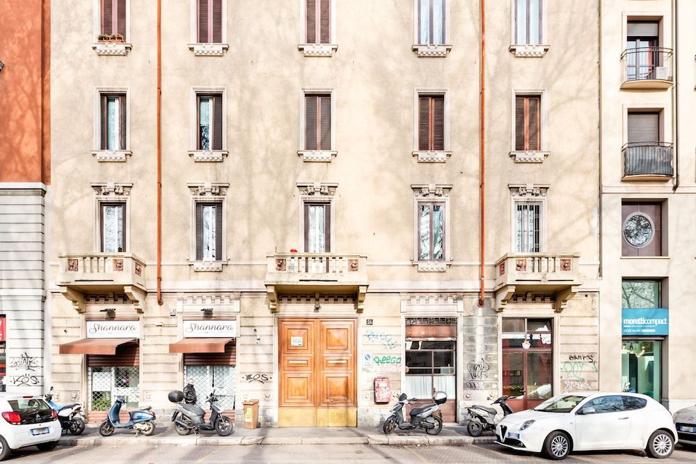 Stylish Loft Porta Romana 1