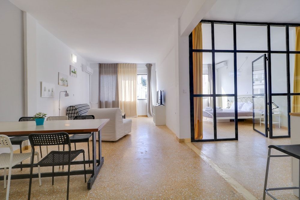 athens.apartotel.1 2