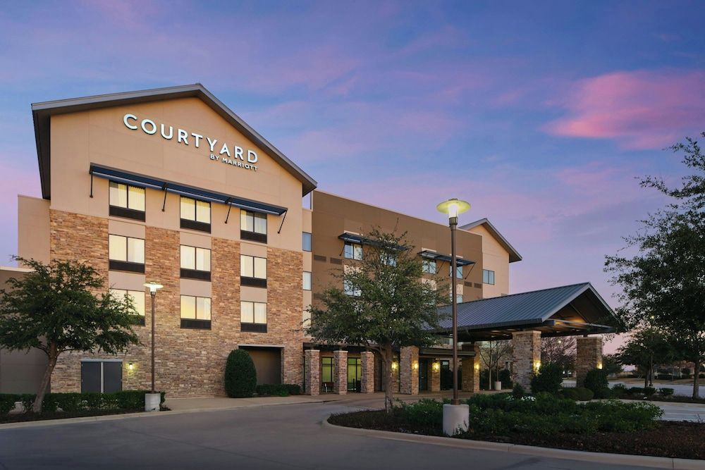 Courtyard by Marriott Fort Worth at Alliance Town Center 1