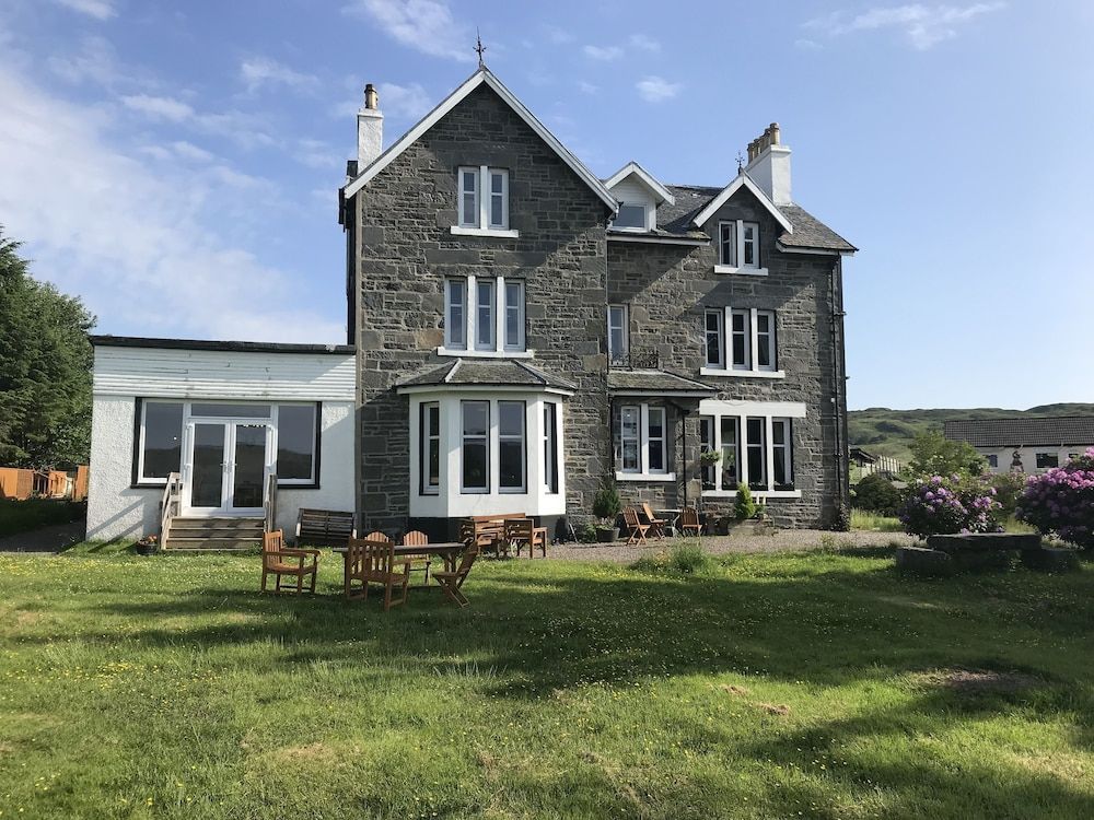 Loch Shiel Hotel 1