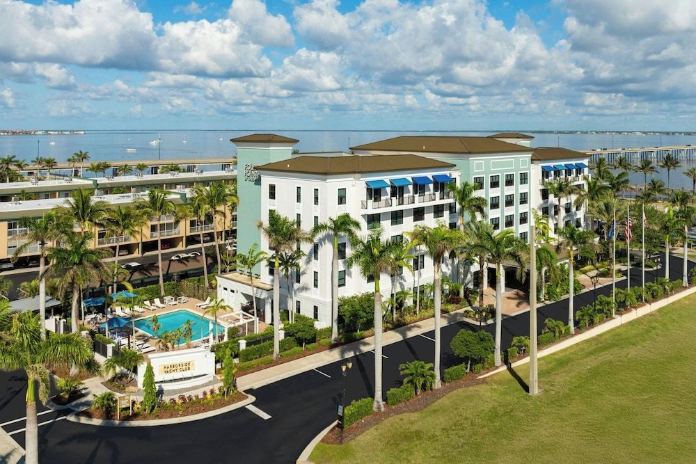 Four Points by Sheraton Punta Gorda Harborside 1