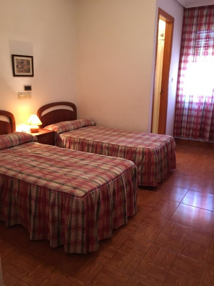 Hostal Los Chopos 2