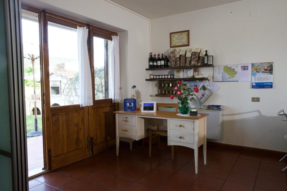 Bio Agriturismo Il Torrione 2