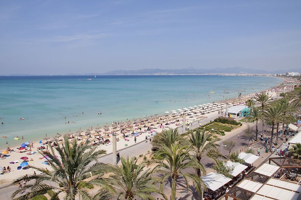 AYA Seahotel - Adults Only 2