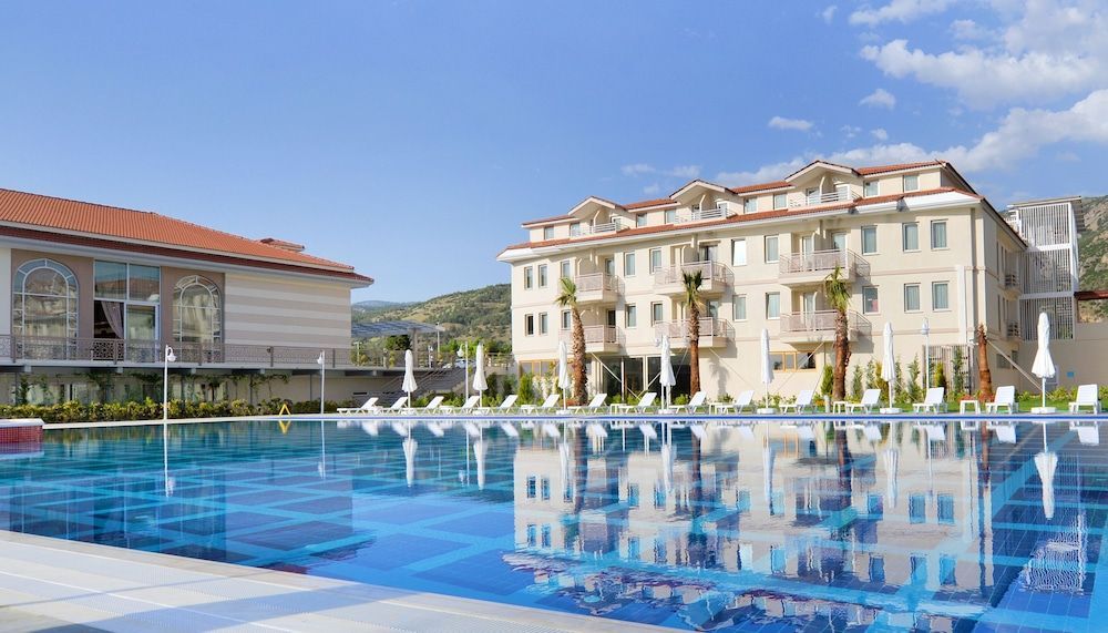 ADEMPİRA TERMAL&SPAHOTEL 1