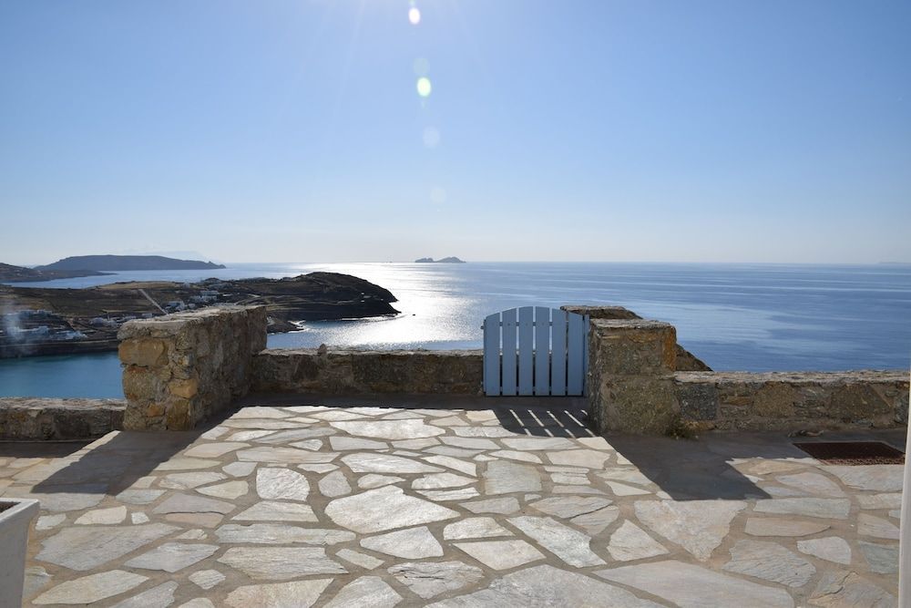 Andromeda Mykonos Villas & Suites 1