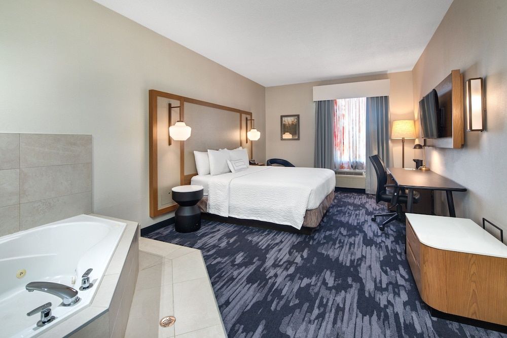 Fairfield Inn by Marriott Toronto Oakville 2