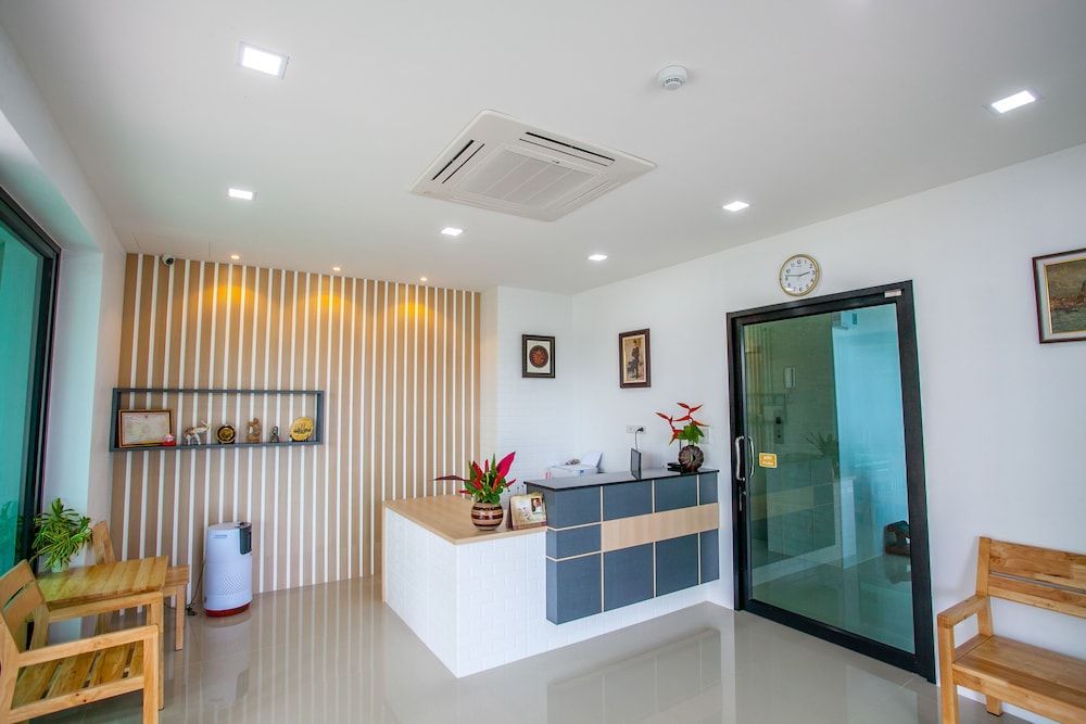 Wanarom Residence Hotel 2