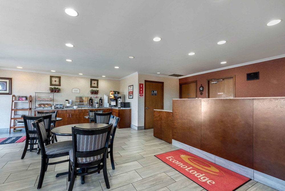 Econo Lodge Lexington Southeast 2