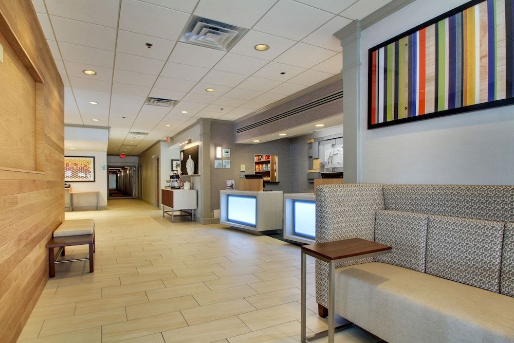 Holiday Inn Express POUGHKEEPSIE by IHG 2