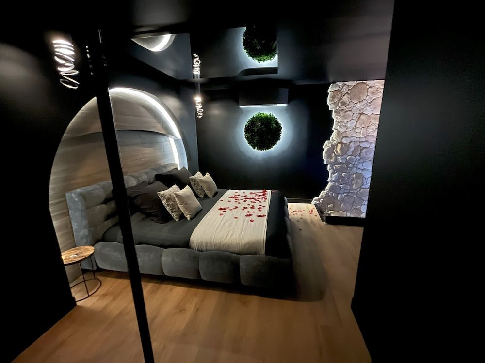 OMIRA - Nuits d'exception & Spa 1