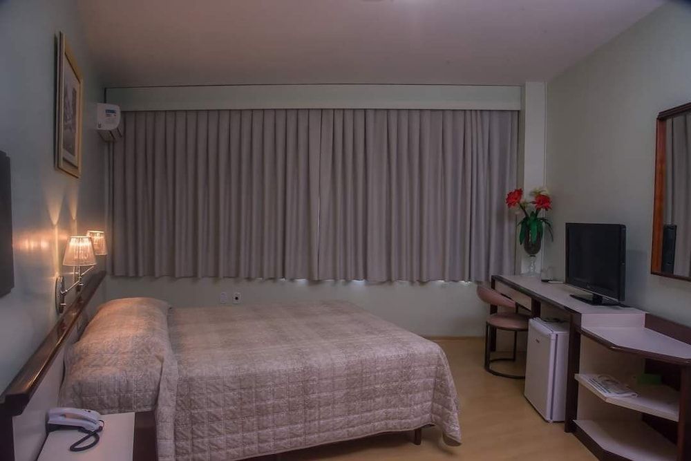 Hotel Jaragua 2